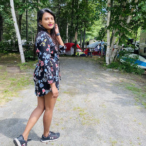 Meet your Posher, Divya